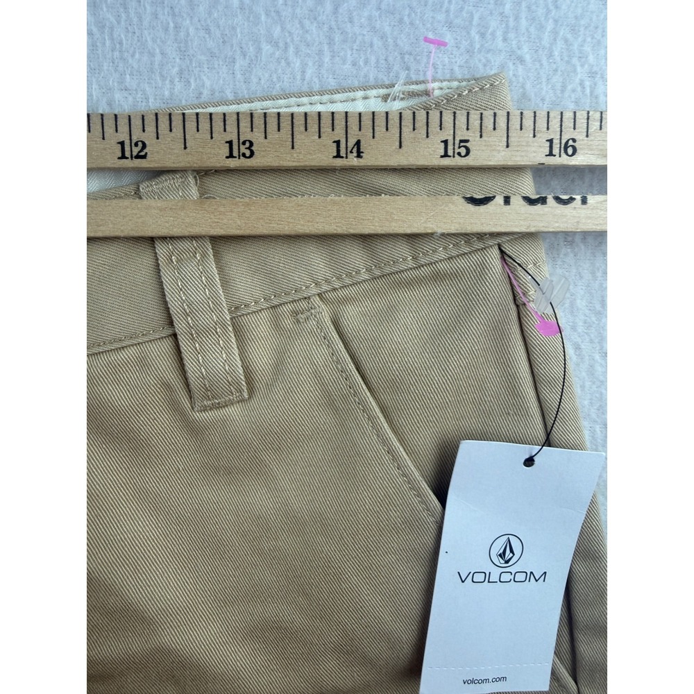 Volcom So Chickie Short Khaki Tan Chino Twill Skater Shorts Women Size 27 NEW - Picture 7 of 8